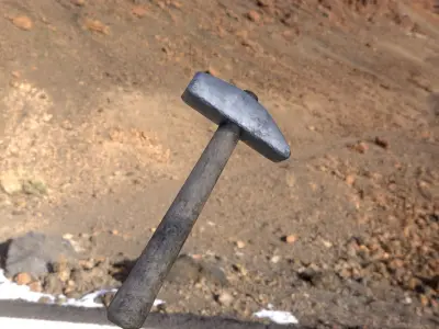 Low-poly ready-to-game blacksmith hammer Low-poly 3D model