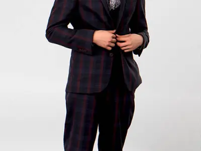 Posed Plus 00077 26