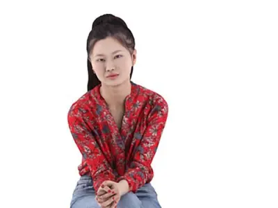 Yumiko Posed 004