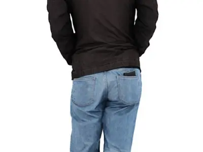 Lee Posed 005