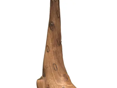 Wooden giraffe figure Free low-poly 3D model