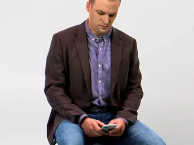 Leo 4D 004 Sitting Typing