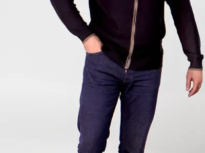 Posed 00119 03