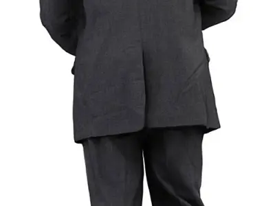 Ray Posed 010