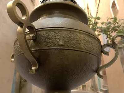 Antique Brass Pot 3D model