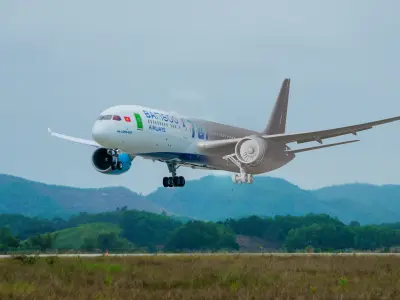 Boeing 787-9 Dreamliner 3D model buy