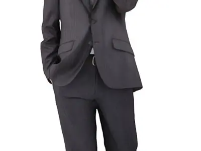 Lee Posed 008