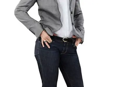 Maria Posed 002