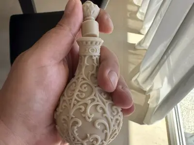 ROYAL MANA DECANTER AND LID 3D print model