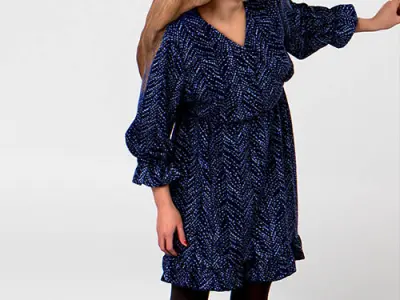 Posed Plus 00082 19