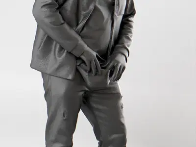 Posed 00310 03