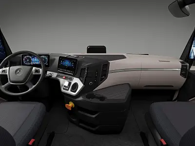  2025 Mercedes-Benz eActros 600 GigaSpace Box Truck 