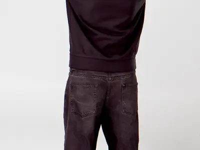 Posed 00210 04
