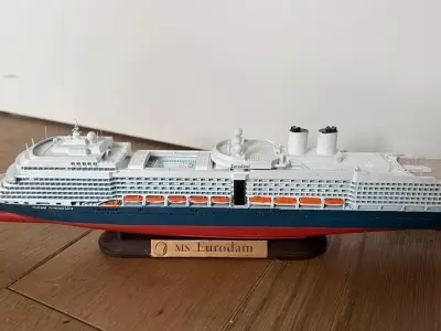 MS Nieuw Amsterdam Holland America Line cruise ship 3D print model