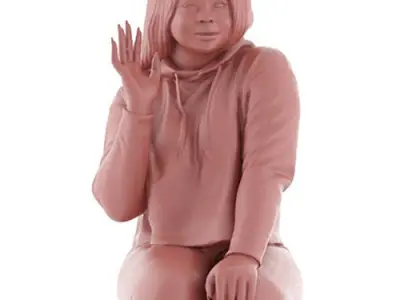 Ellie Posed 001