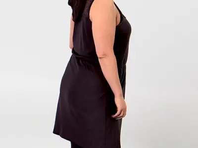 Posed 00227 04