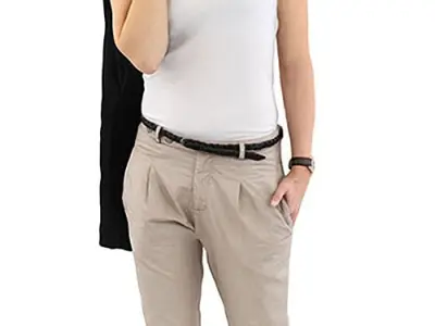 Pamela Posed 005