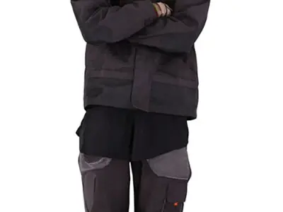 Jin Posed 016