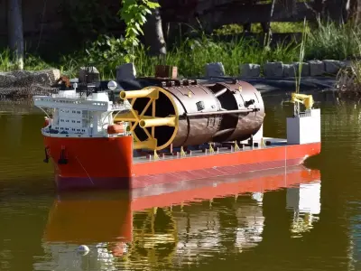 HEAVY LOAD CARRIER IN 1 75 SCALE SHIP MODEL SHIP BOAT 3D print model
