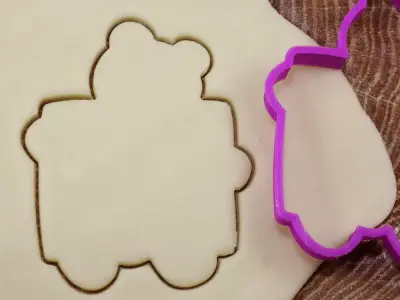 Bear with a postcard cookie cutter for professional Free 3D print model