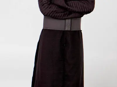 Posed 00426 18