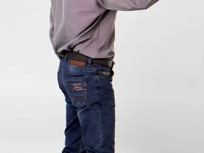Posed Plus 00059 31