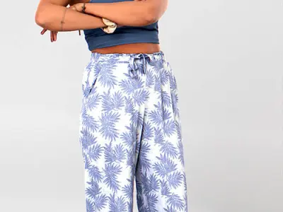 Posed Plus 00083 27