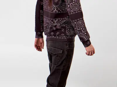 Posed Plus 00075 17