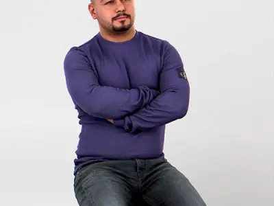 Posed Plus 00033 32