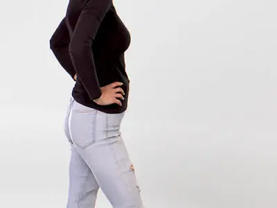 Posed 00209 15
