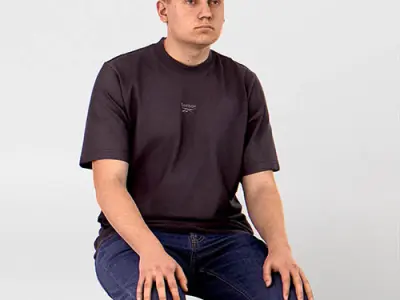 Posed 00191 10
