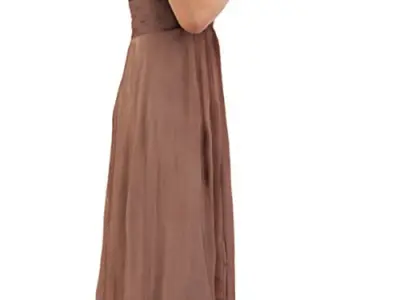 Julia Posed 022