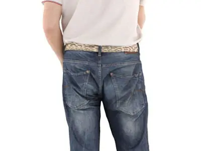 Frank Posed 006