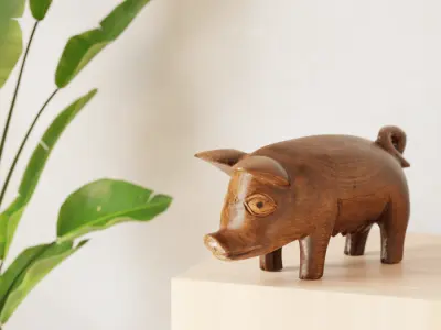  Wooden Pig Statue Model 
