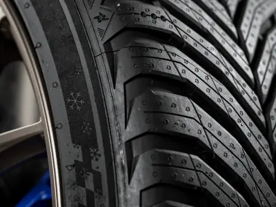 MICHELIN CrossClimate 3 Sport 225 40 R18 3D model