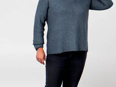 Posed Plus 00051 25