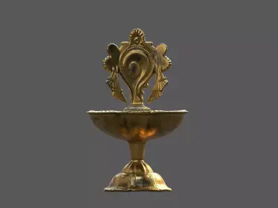Small Brass Conch Lamp in Brass Low-poly 3D model