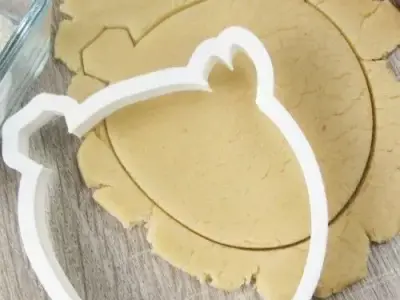 Angry Birds 3 cookie cutter for professional Free 3D print model