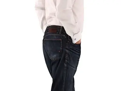 Thomas Posed 005