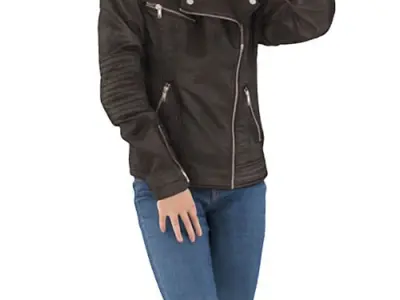 Emily Posed 016