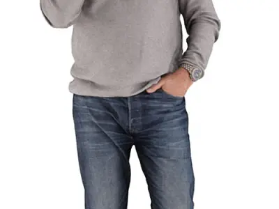 Richard Posed 001