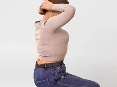 Posed 00166 37