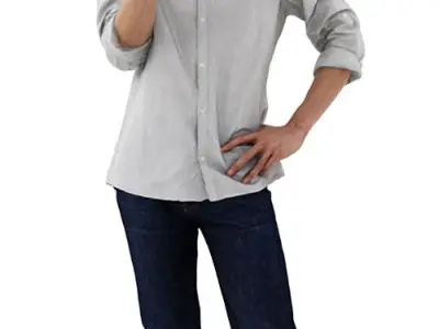 Lee Posed 001