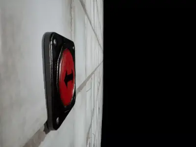 Door button Low-poly 3D model