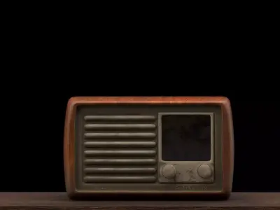Vintage Radio Model Low-poly 3D model