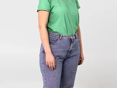 Posed 00120 02