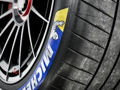 Michelin Pilot Sport EV 27 68 18 3D model