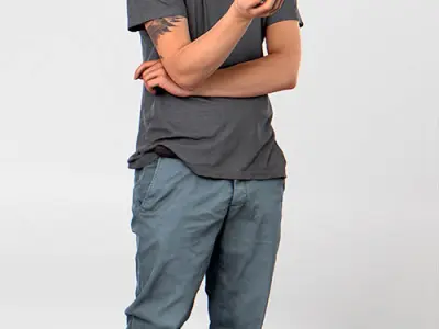Posed Plus 00077 15