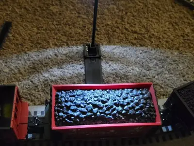 Lionel Yard Light Mount Base Clips to Fastrack 3D print model