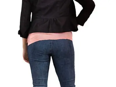 Rosy Posed 016